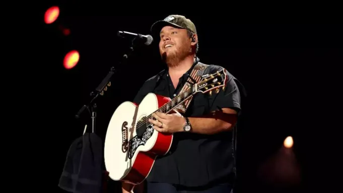 Luke Combs